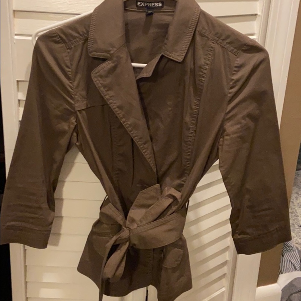 Express quarter sleeve blazer